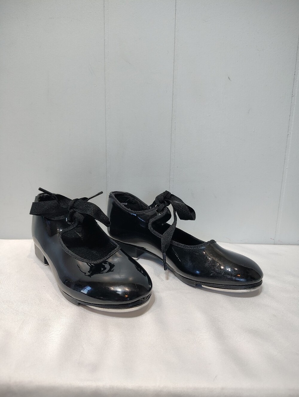 Capezio Teletone Tap‎ Shoes In Girls Size 5.5 Black